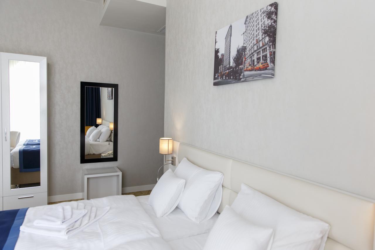Tribeca Hotel Tiflis Exterior foto