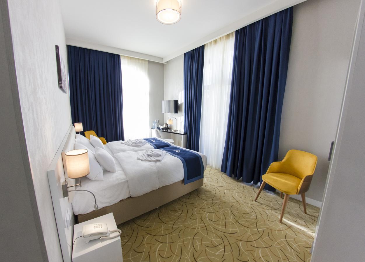 Tribeca Hotel Tiflis Exterior foto